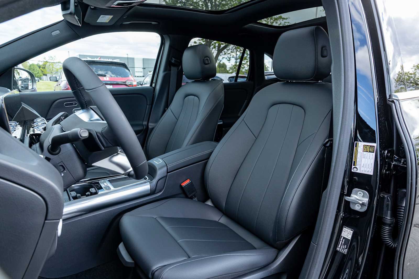 New 2026 Night Black Mercedes-Benz GLA 250 image 25