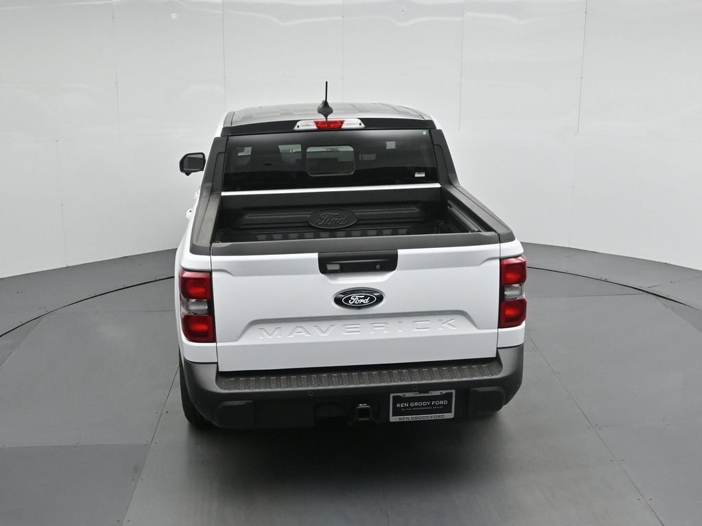 New 2026 White Ford Lariat image 41