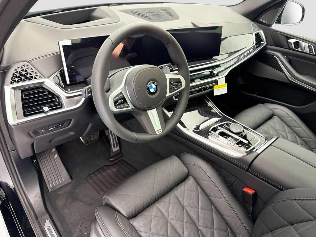 Used 2026 Black Sapphire Metallic BMW xDrive40i image 9
