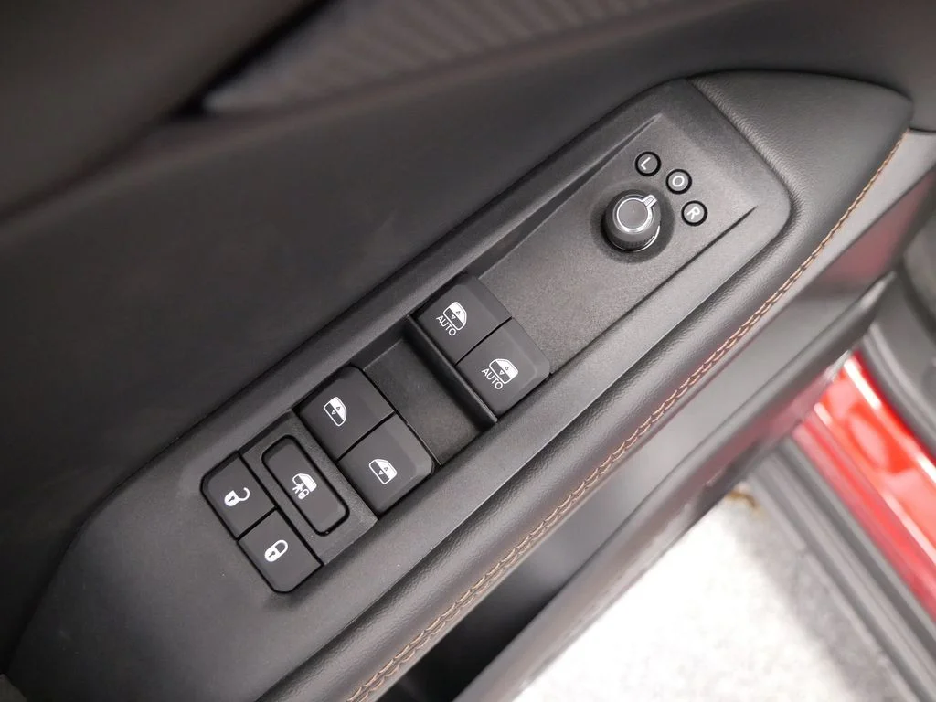 New 2026 Red Hot Pearlcoat Jeep Limited image 18