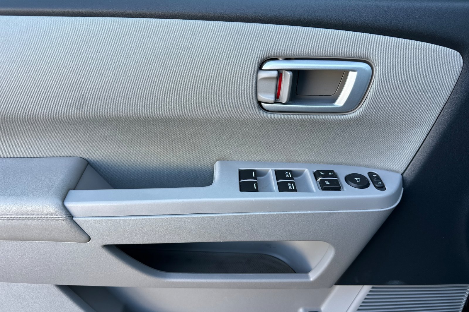 Used 2013 Gray Honda EX image 12