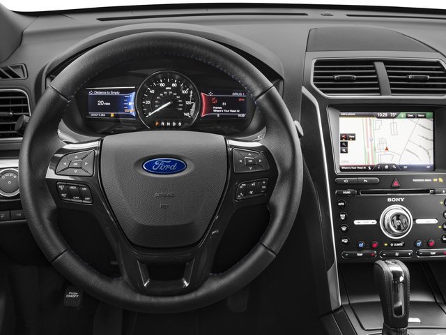 Used 2017 Magnetic Ford Sport image 7