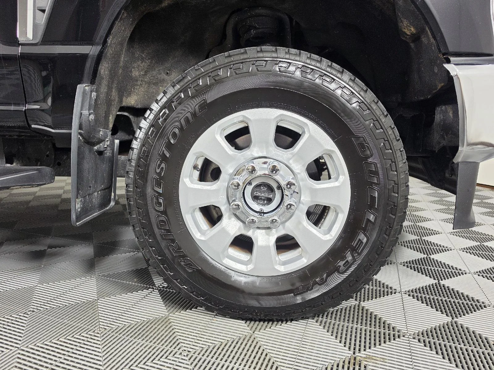 Used 2024 Agate Black Ford XLT image 12