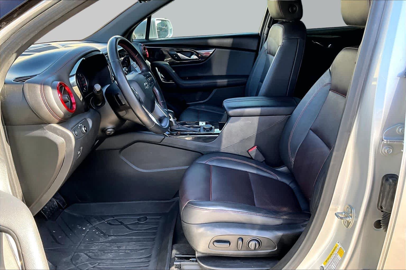 Used 2020 Silver Ice Metallic Chevrolet RS image 9