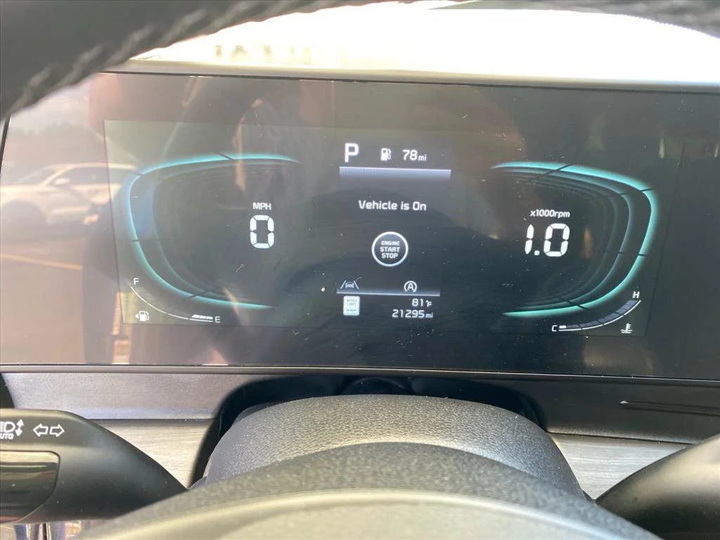 Certified Used 2023 Sapphire Blue Kia X-Line image 21