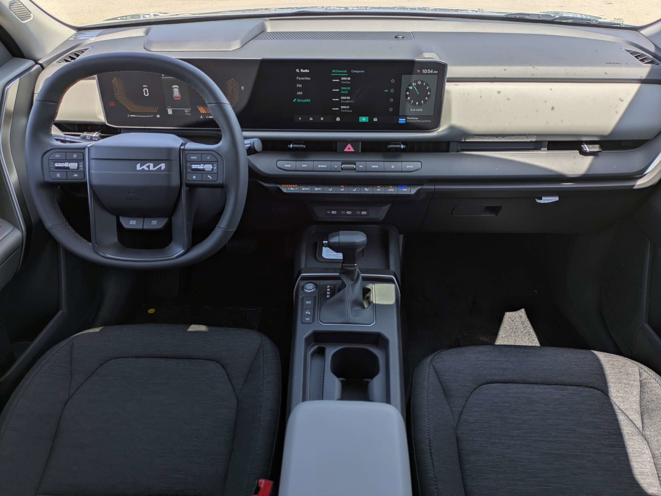 New 2027 Ivory Silver Kia S image 18