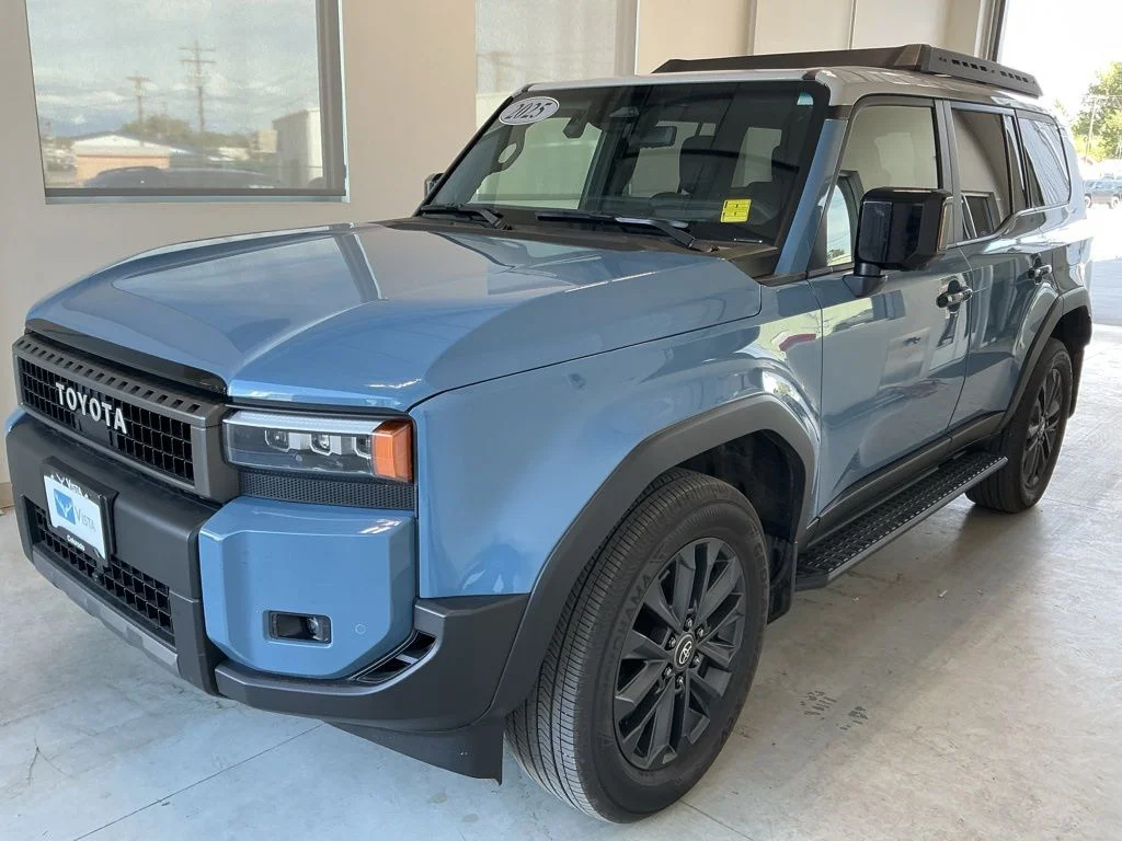 Used 2025 Blue / Gray Toyota Base image 3