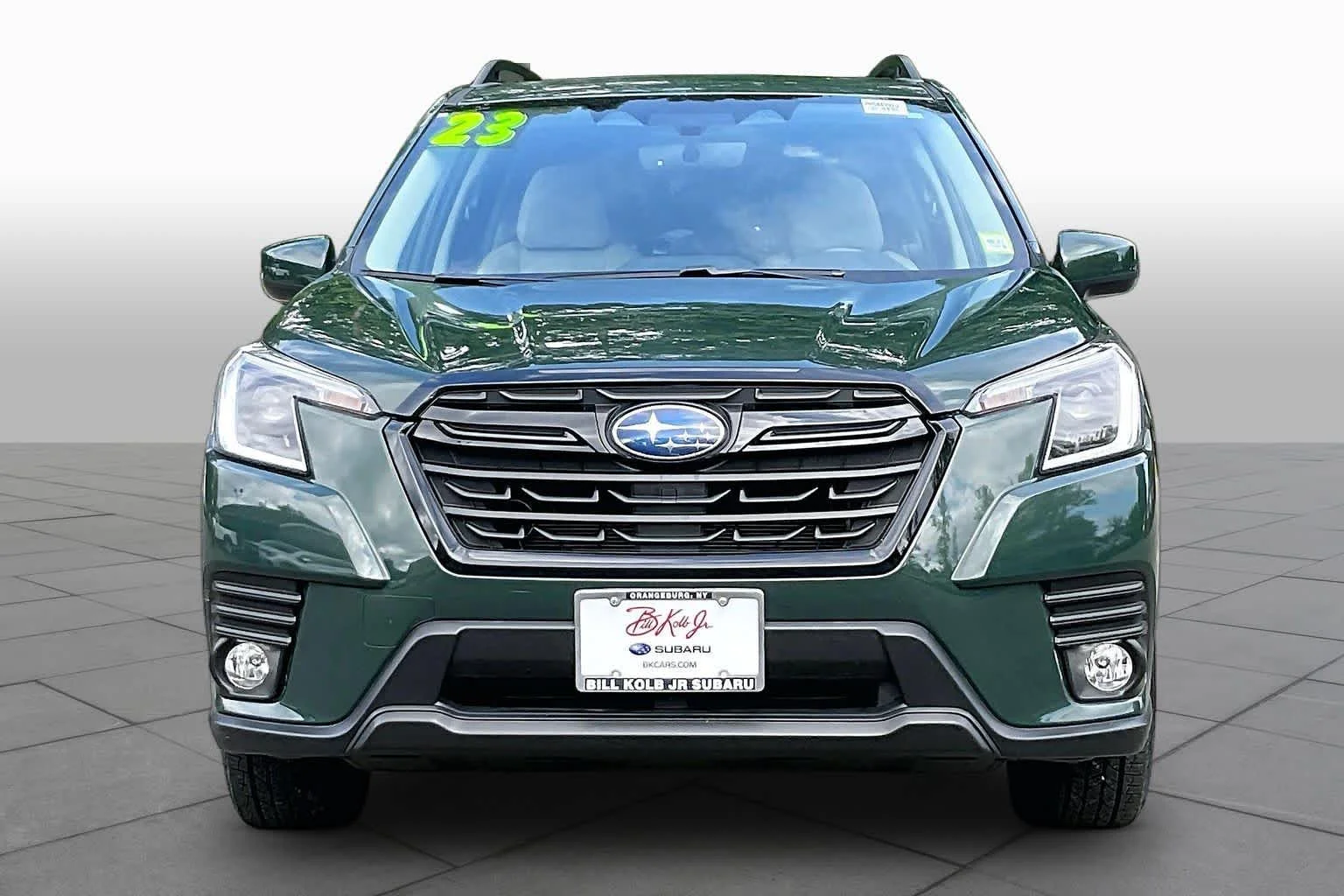 Used 2023 Cascade Green Silica Subaru Premium image 3