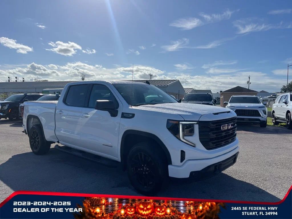 New 2026 Summit White GMC SLT image 2