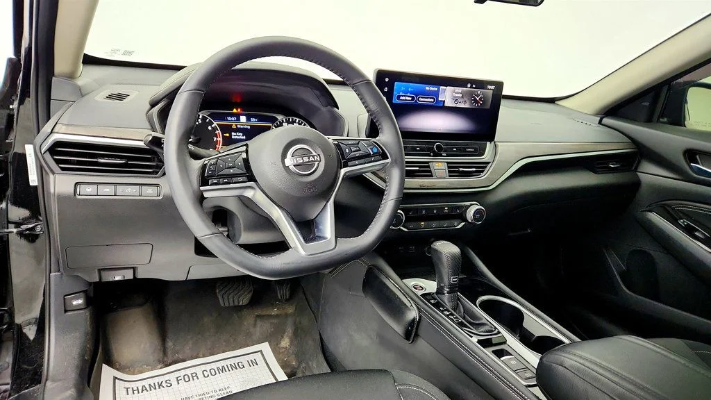 Used 2023 Super Black Nissan 2.5 SV Sedan w/ Moonroof, ProPILOT Assist & 12.3-Inch Touchscree image 12