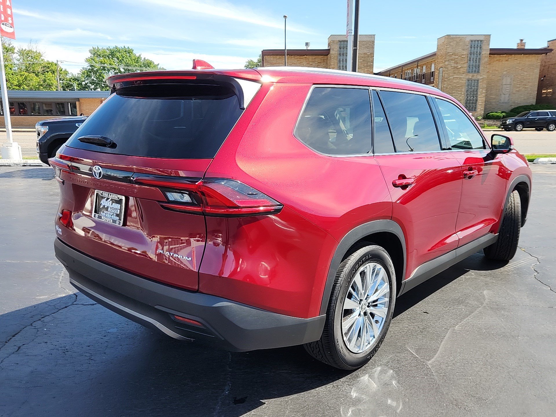 Used 2025 Red Toyota Platinum image 7