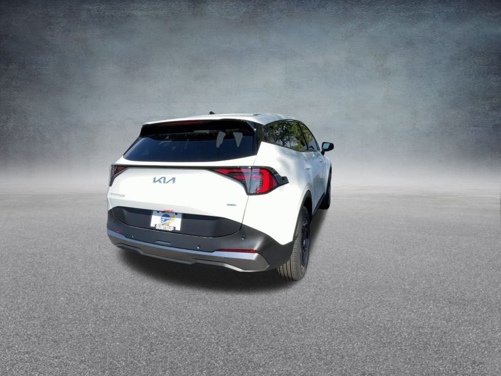 Used 2026 White Kia S image 21