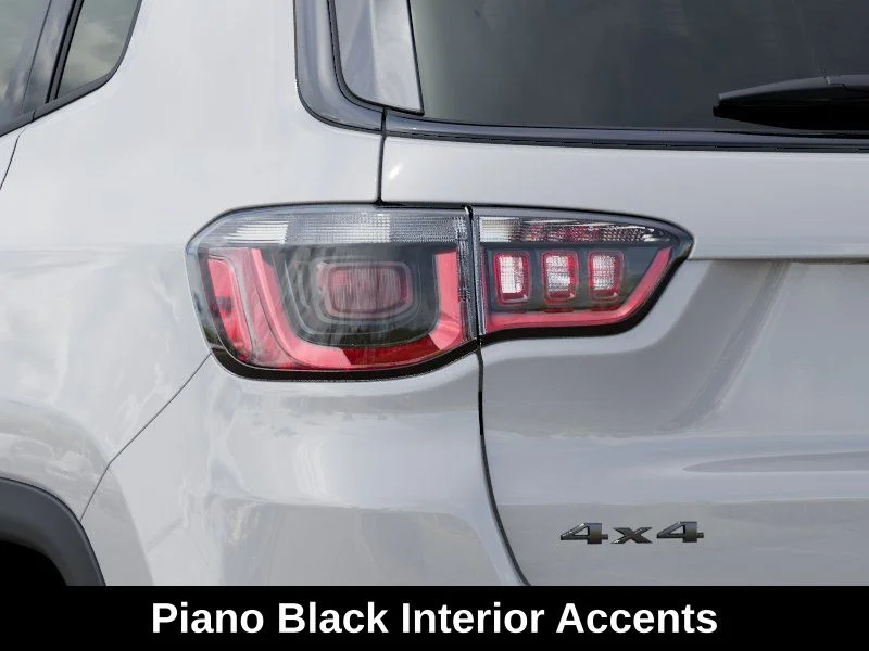 New 2026 Bright White Clear-Coat Exterior Paint Jeep Limited image 10