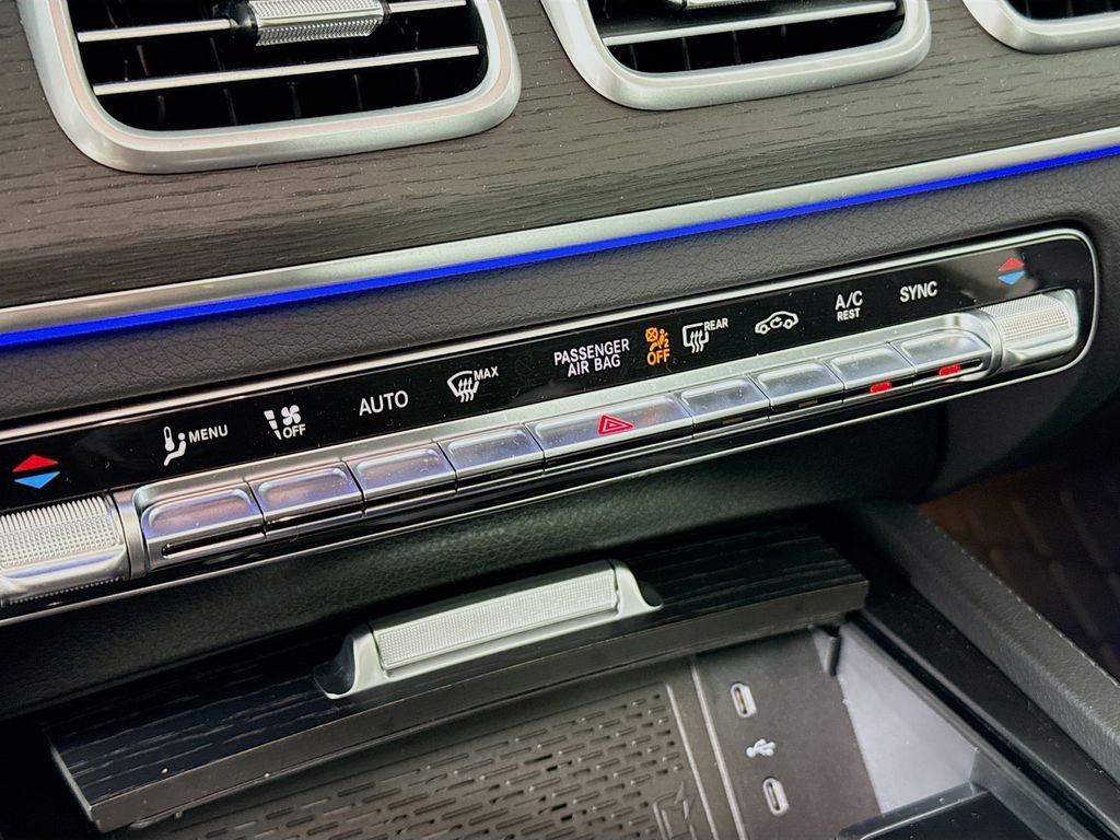 Used 2026 Black Mercedes-Benz GLE 450 image 17