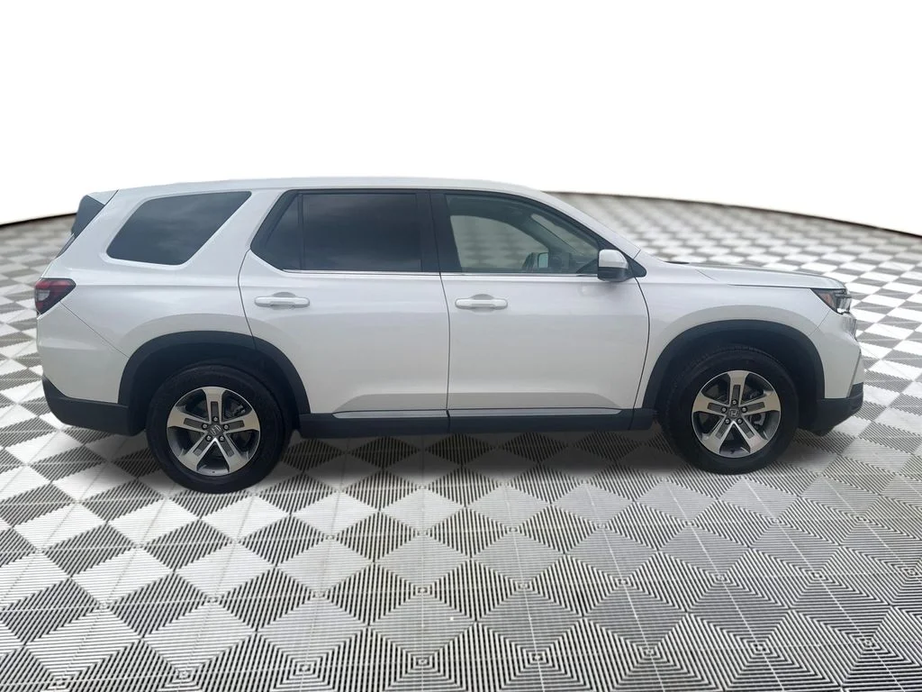 2023 Honda Pilot EX-L - Photo 6