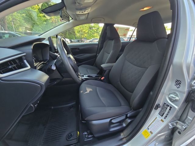 Certified Used 2022 Silver Toyota LE image 14