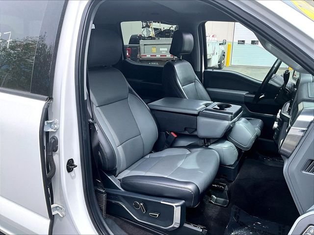 Used 2021 White Ford Lariat image 7