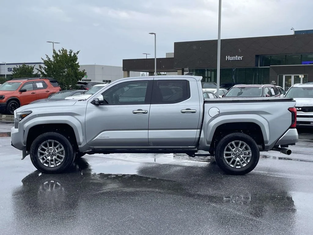 2024 Toyota Tacoma Limited - Photo 26