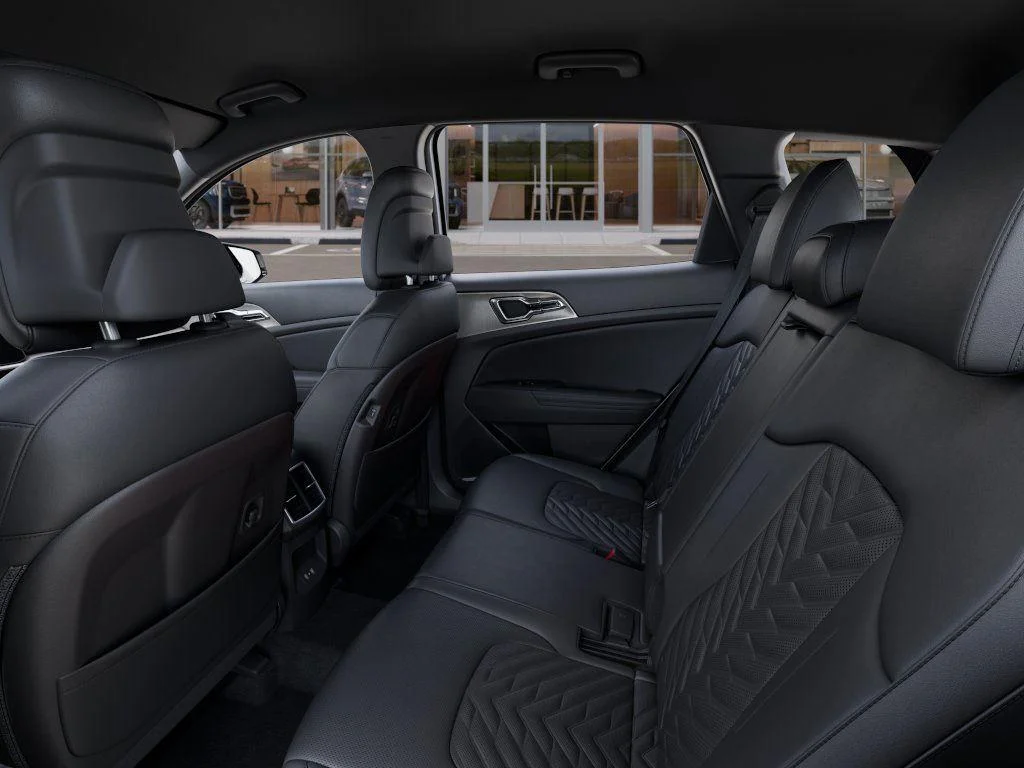 New 2026 Snow White Pearl Kia EX image 18