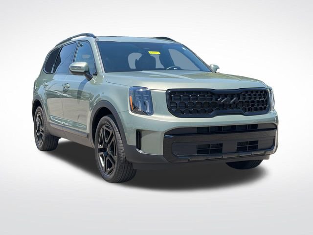Used 2025 Green Kia EX X-Line image 1