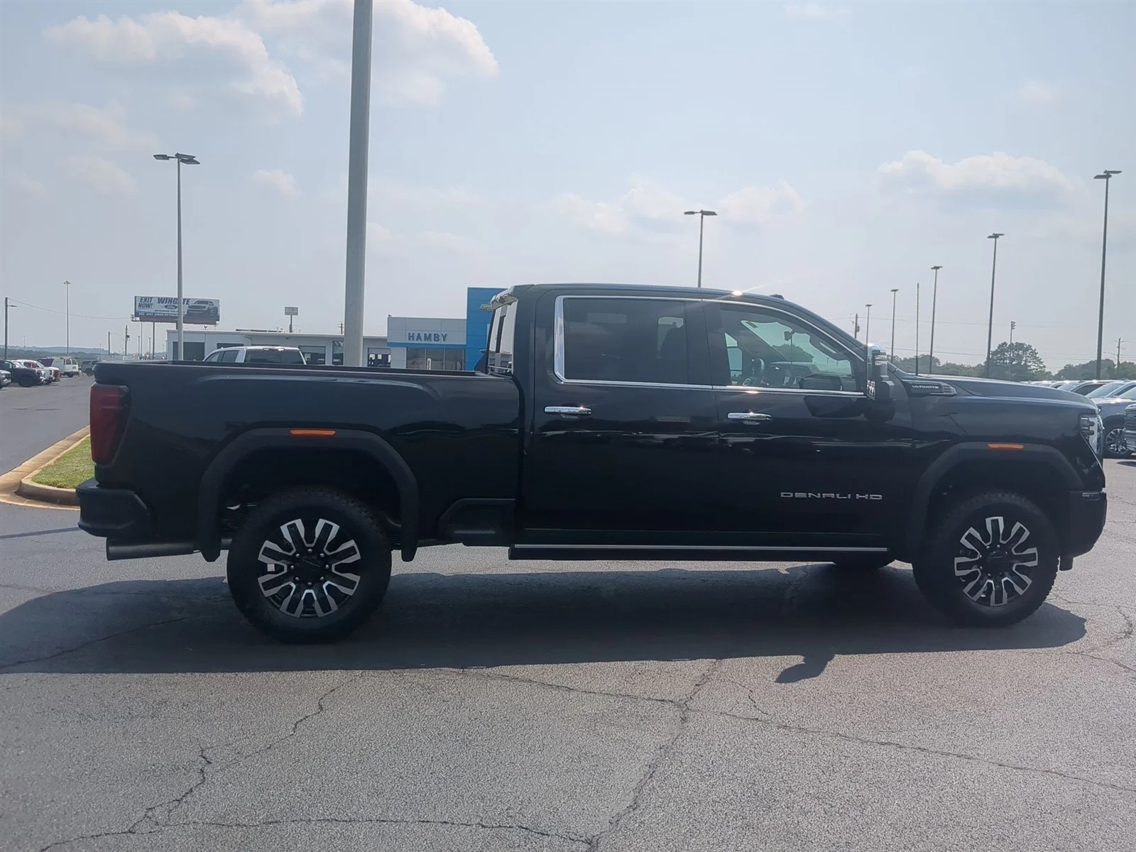 New 2026 Onyx Black GMC Denali Ultimate image 33