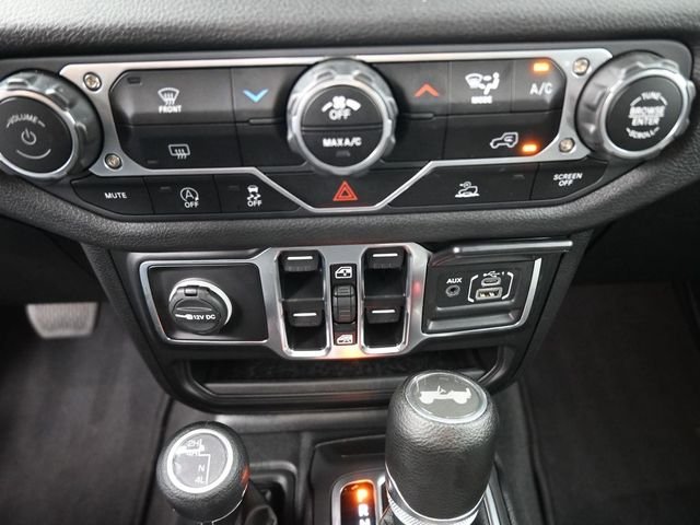 Used 2025 Gray Jeep Sport S image 4