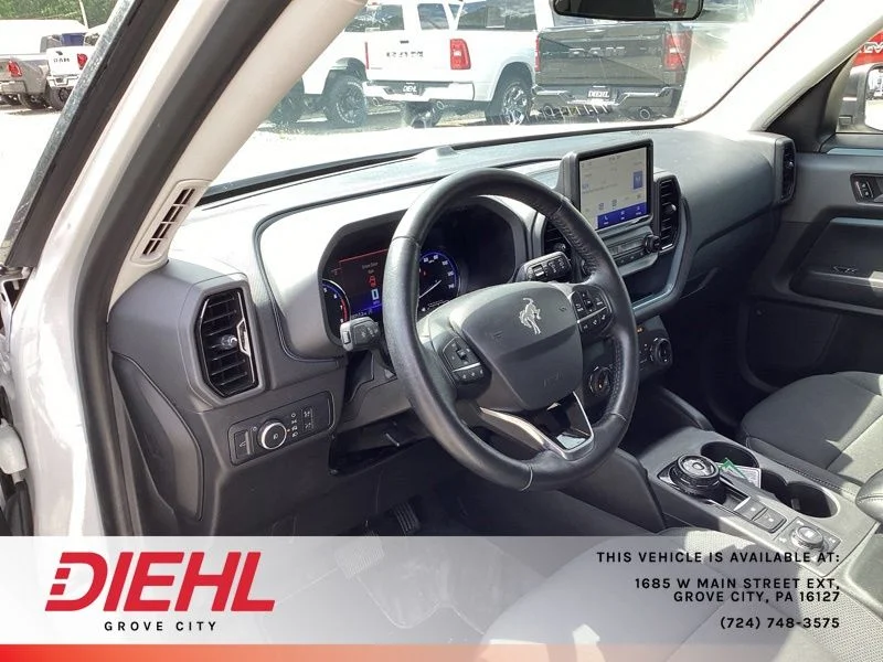 Used 2022 White Ford Badlands image 20