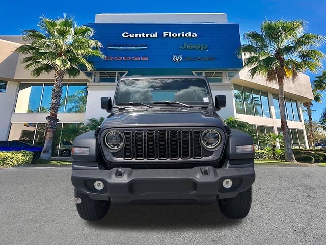 New 2026 Granite Crystal Metallic Clear-Coat Exterior Paint Jeep Sport S image 3