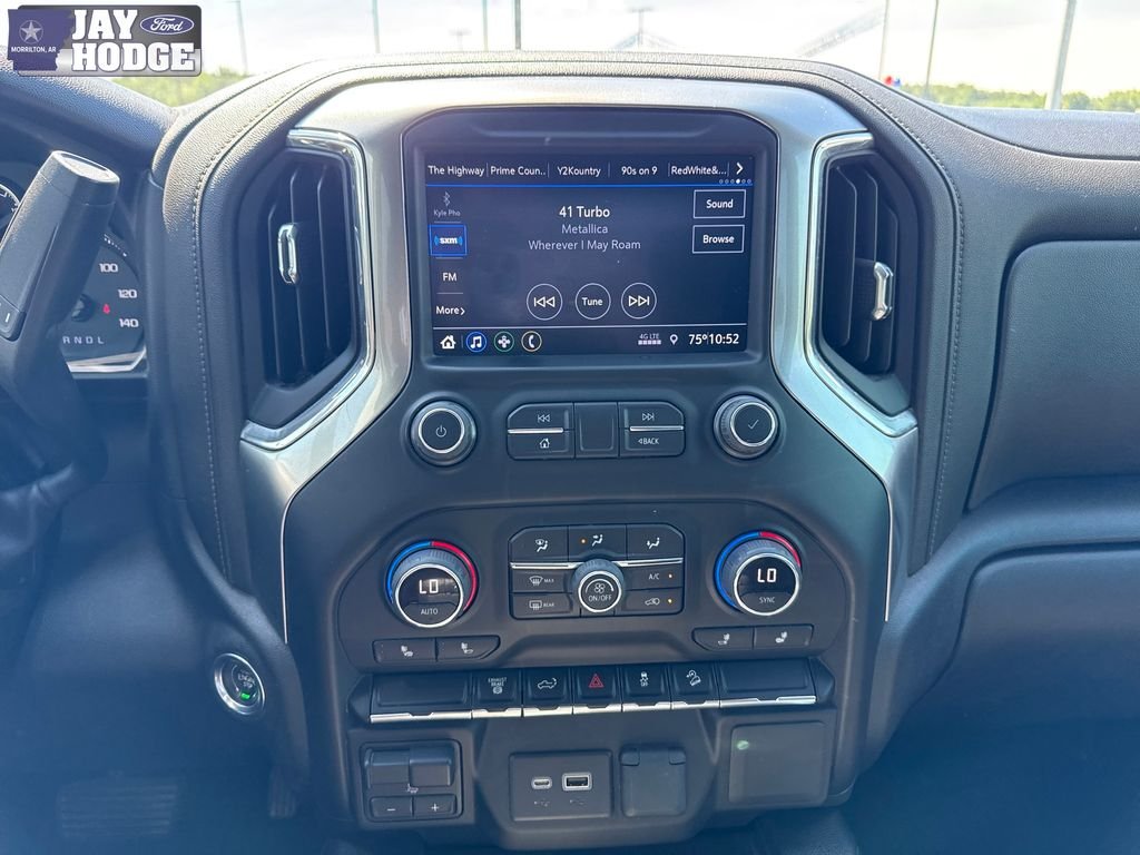 Used 2022 Silver Chevrolet LT image 15