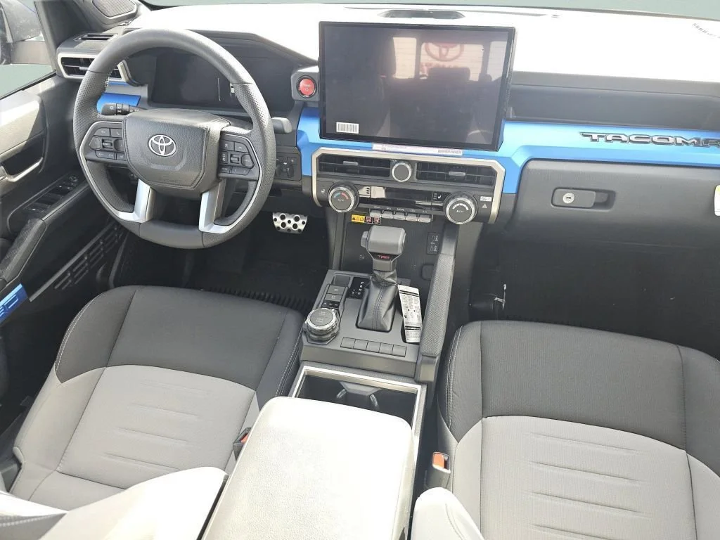 2025 Toyota Tacoma TRD Sport - Photo 21