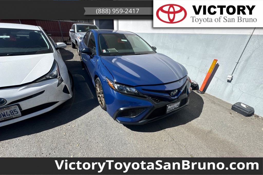 2024 Toyota Camry SE
