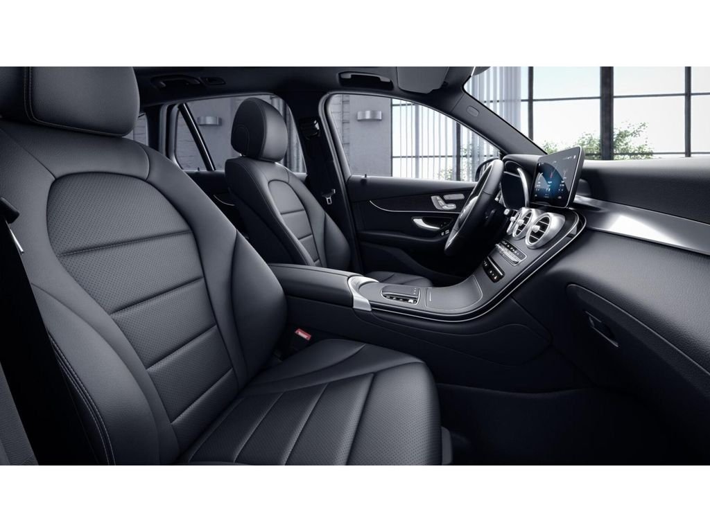 Certified Used 2022 Mojave Mercedes-Benz GLC 300 4MATIC® image 4