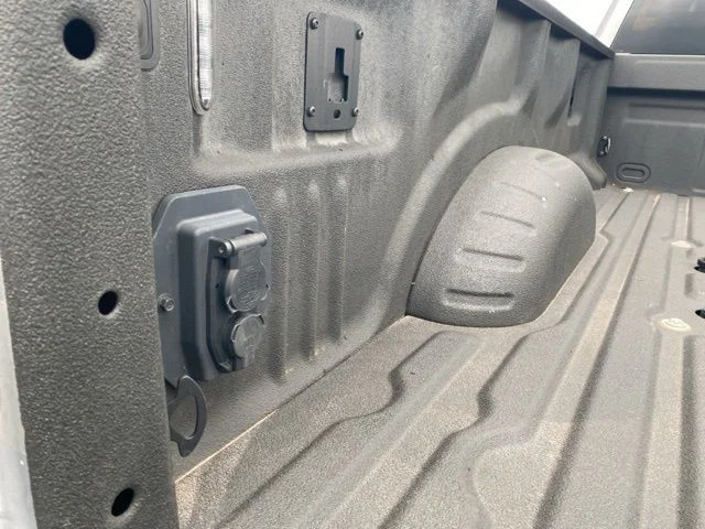 Used 2023 Silver Ford Lariat image 42