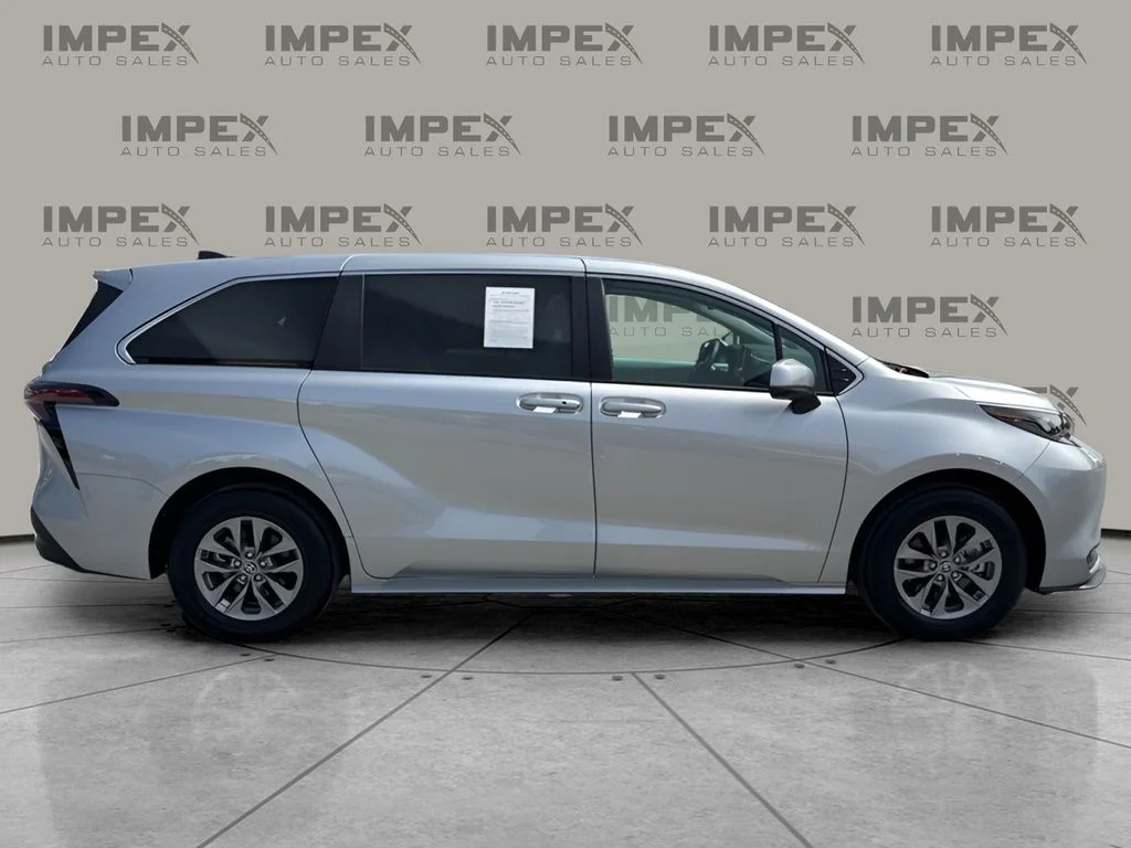 Used 2025 Silver Toyota LE image 6