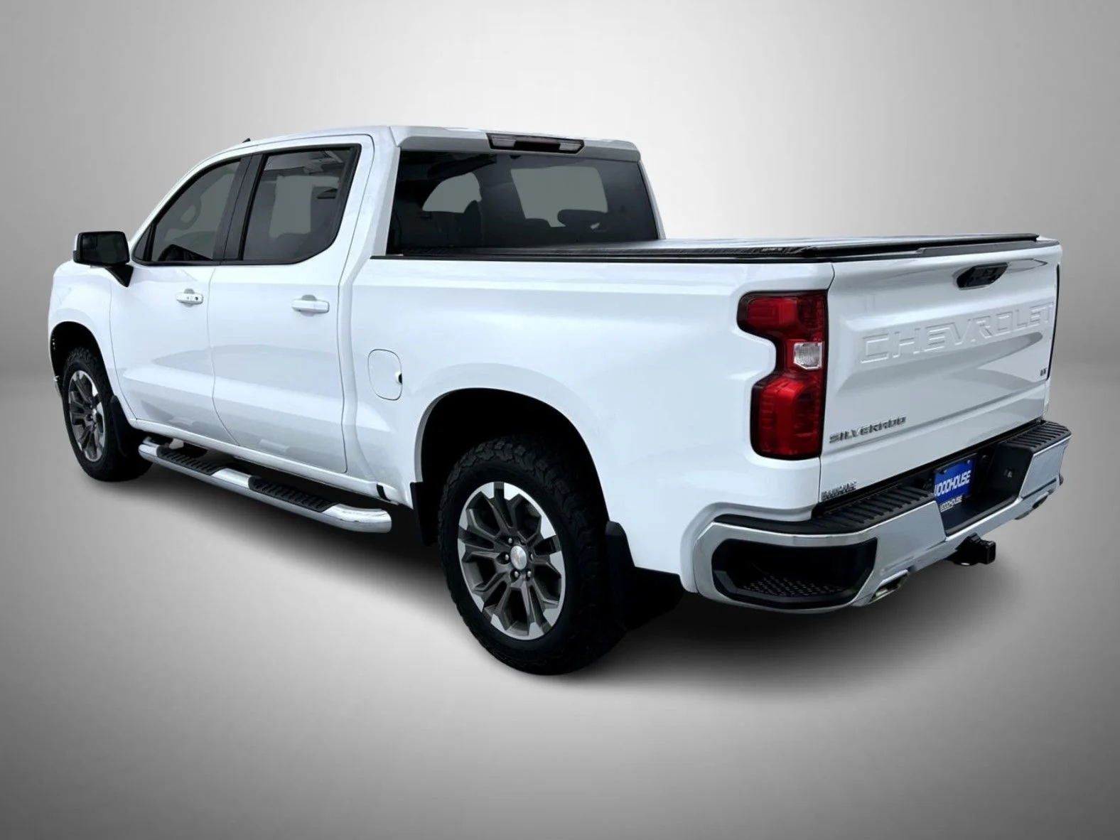 Used 2024 White Chevrolet LT image 7