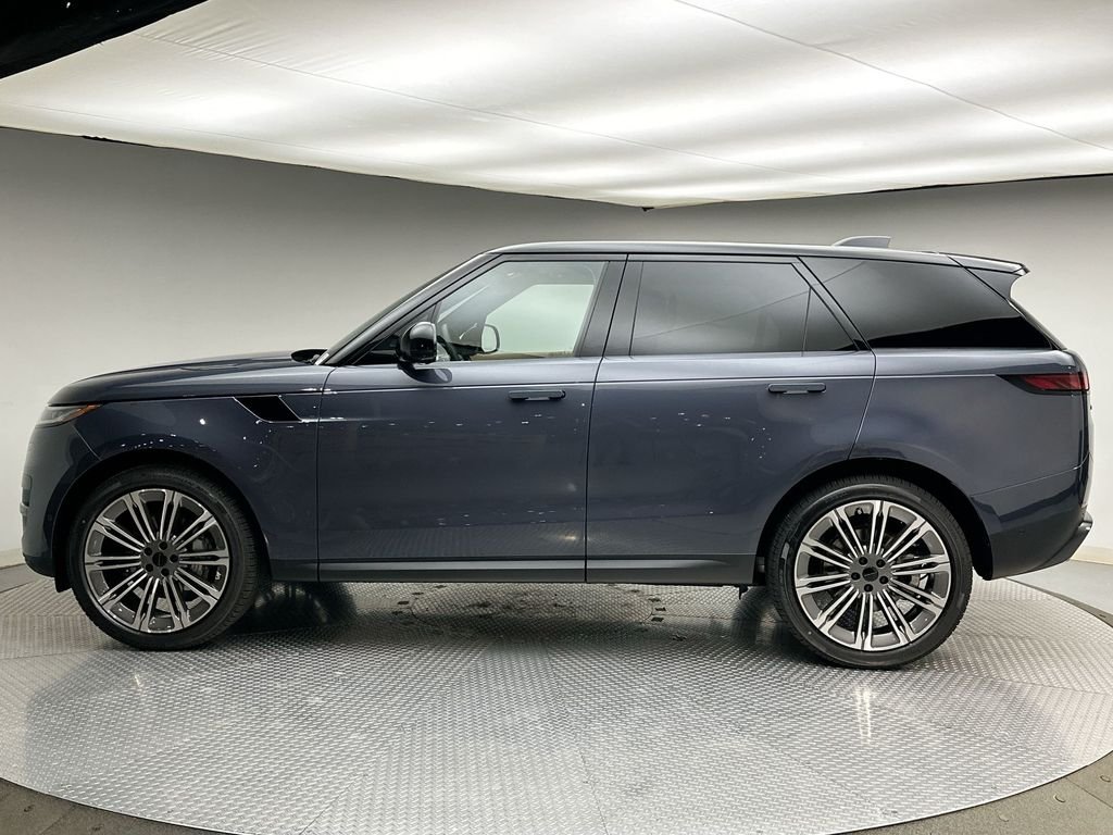 New 2026 Varesine Blue Land Rover SE image 10