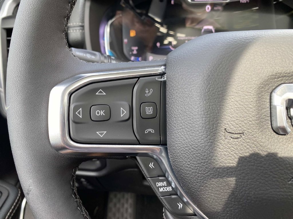 New 2026 Bright White Clear-Coat Exterior Paint Ram Laramie image 16