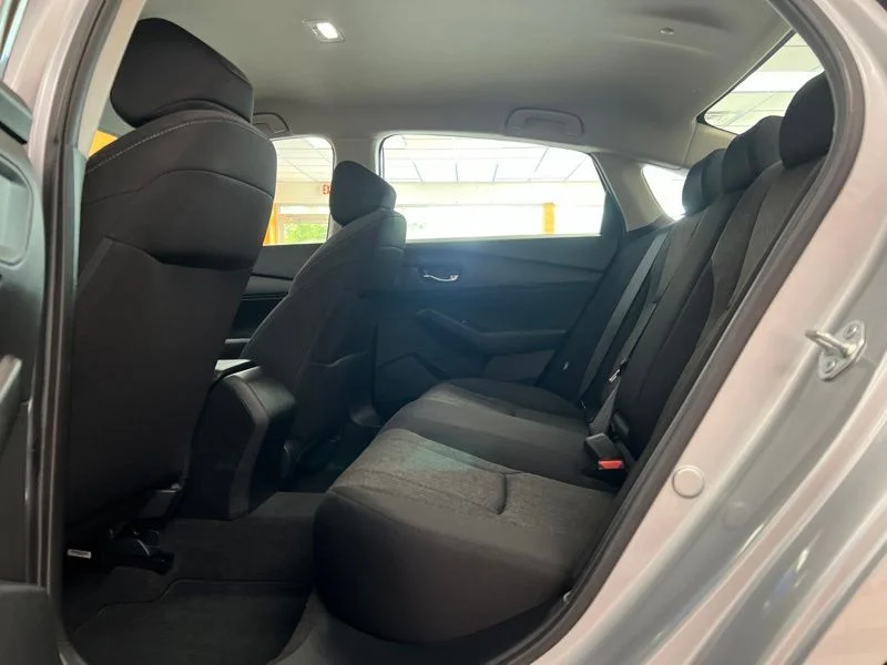 Used 2024  Honda LX image 15