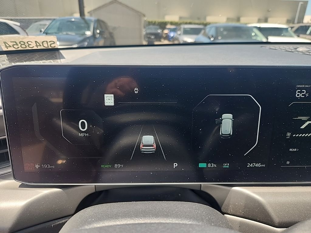 Used 2024 Gray Kia Light image 21
