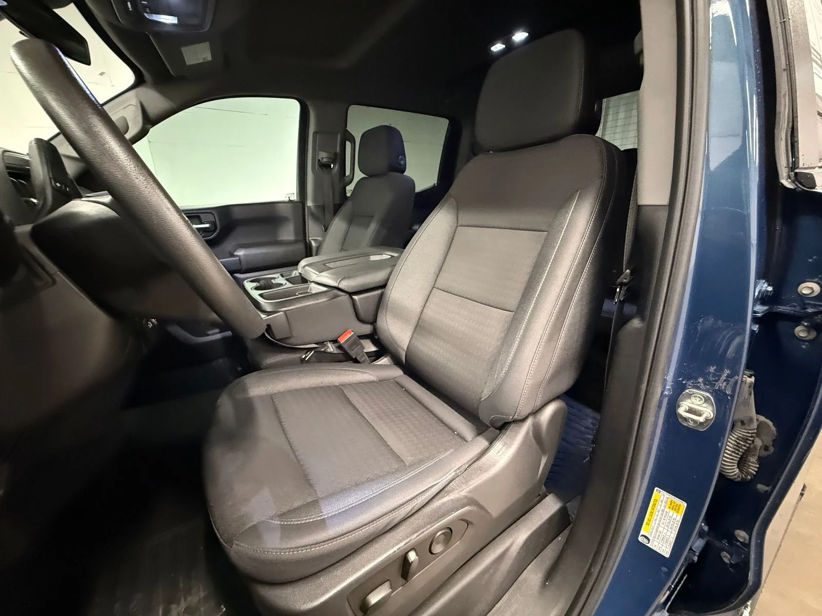 Used 2024 Blue Chevrolet Custom image 16