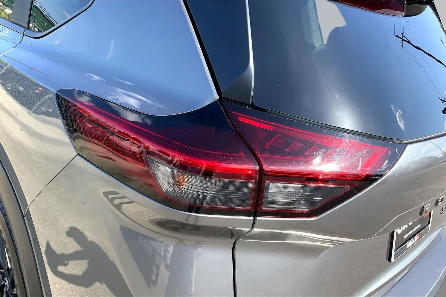 Used 2024 Gun Metallic Nissan SV image 29