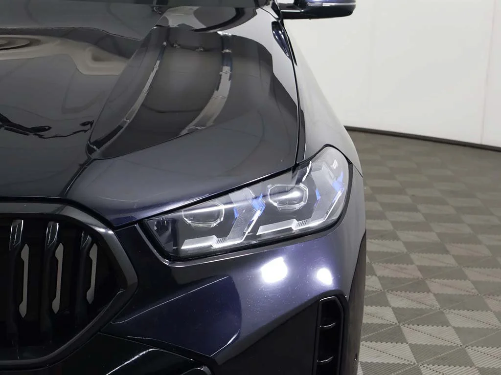 Used 2024 Carbon Black Metallic BMW xDrive40i image 18