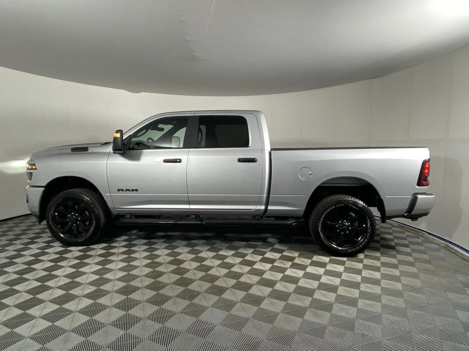 Used 2026 Silver Zynith Ram Big Horn image 12