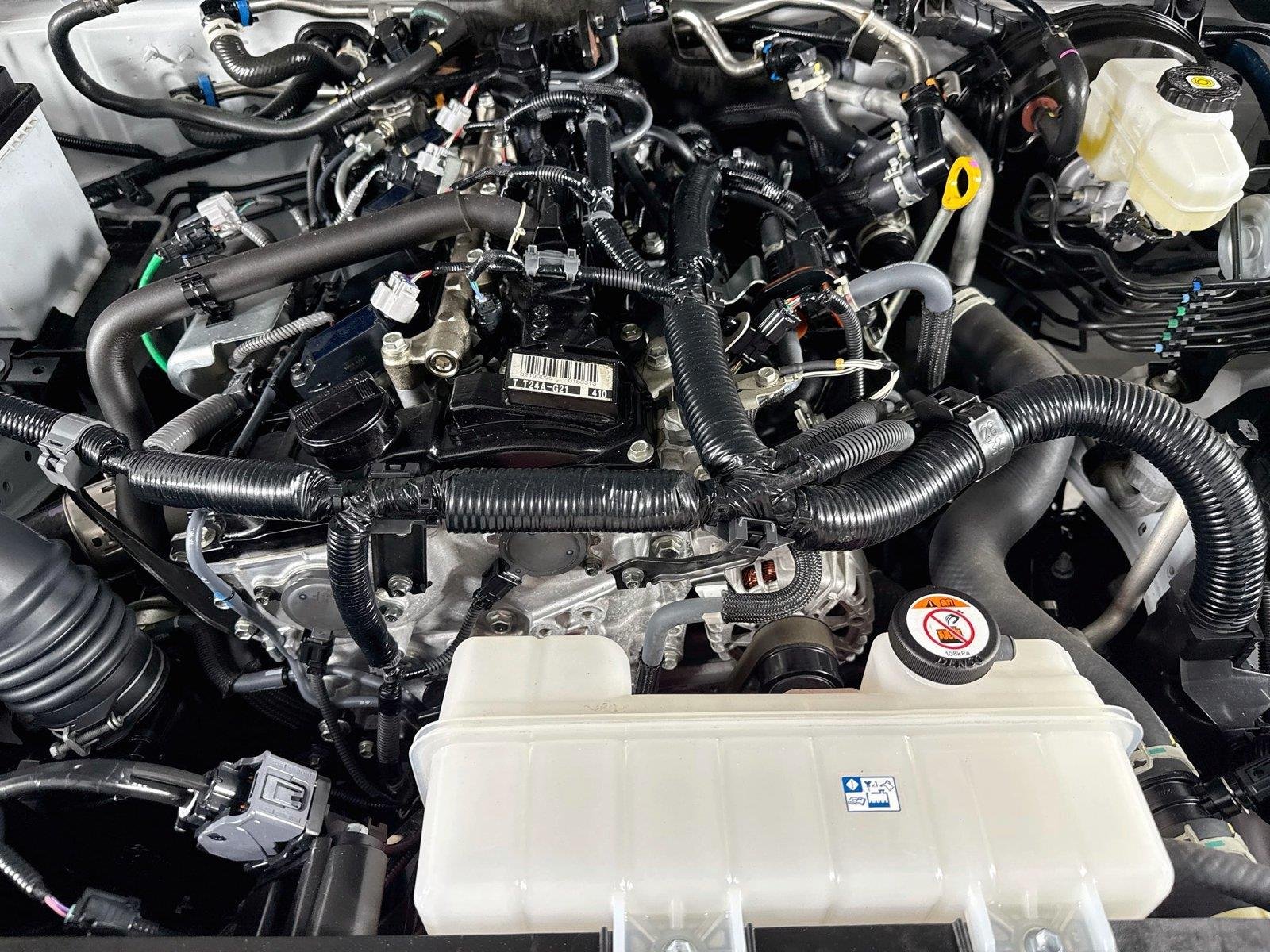 Certified Used 2025 Ice Cap Toyota SR5 image 40