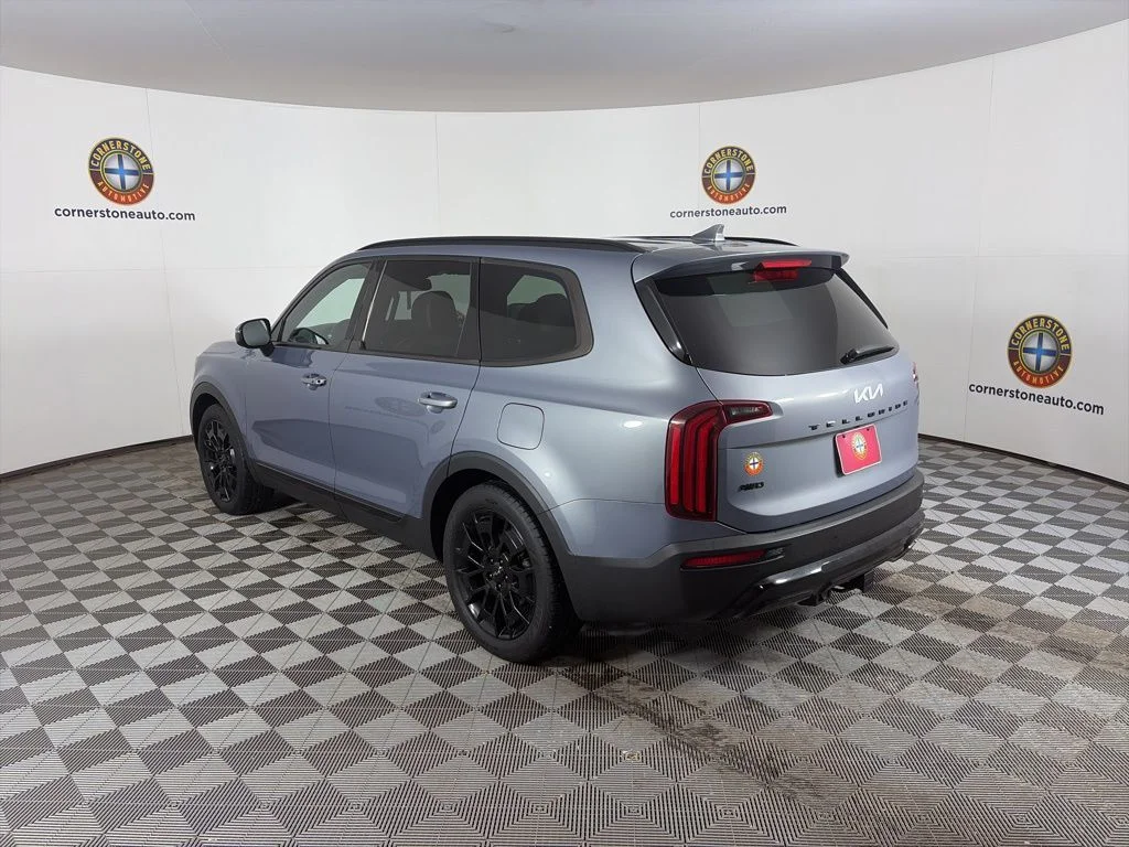 Used 2022 Silver Kia SX image 23