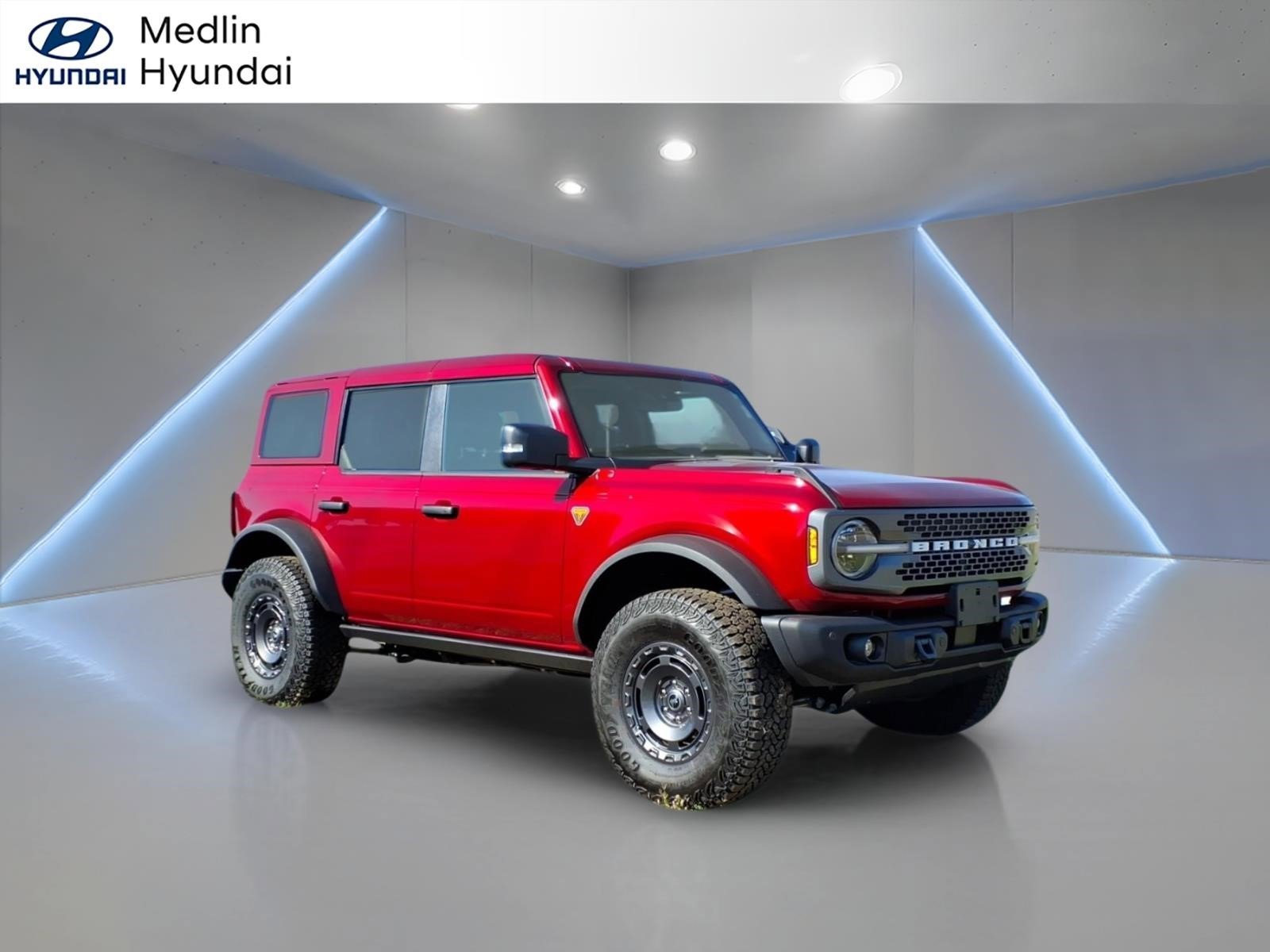 2025 Ford Bronco Badlands 4x4's photo