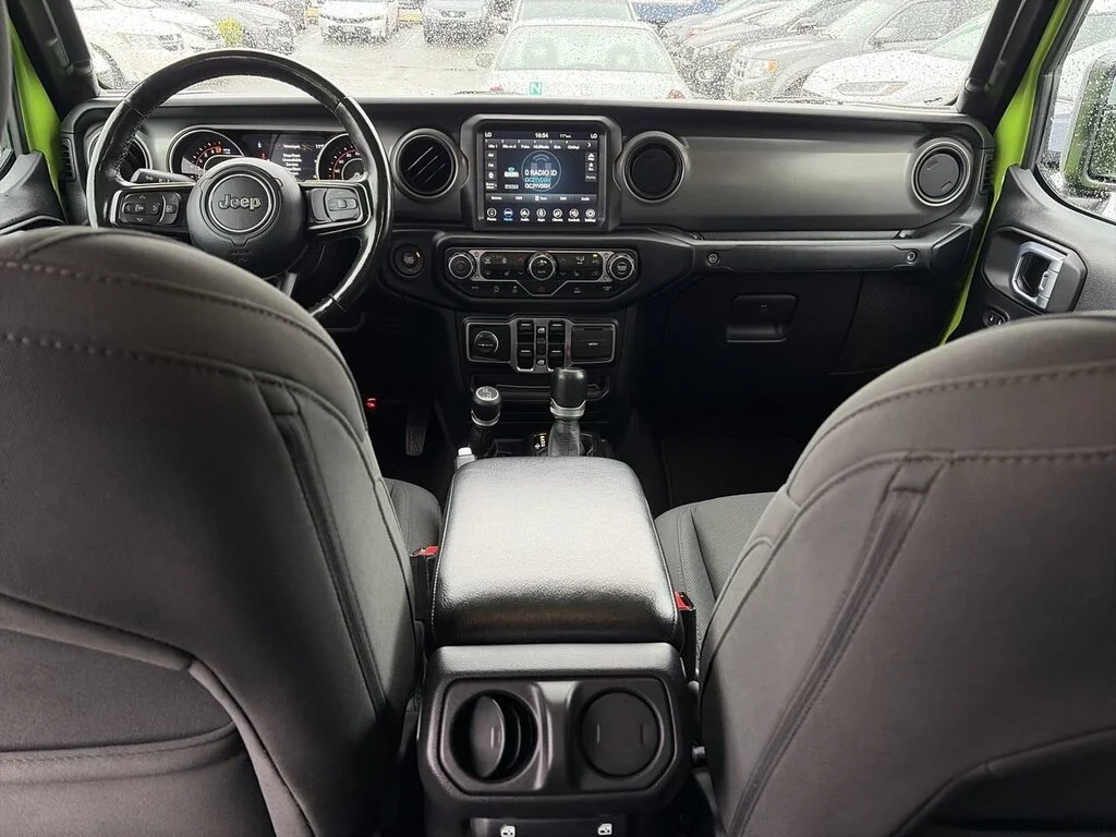 Used 2021  Jeep Sport Technology Group   Cold Weather Group image 29