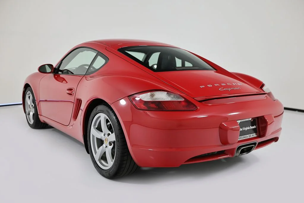 Used 2007 Red Porsche Manual image 3