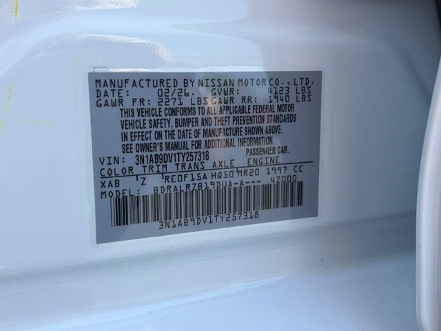 New 2026 Aspen White TriCoat / Super Black Two-tone Nissan SR image 31