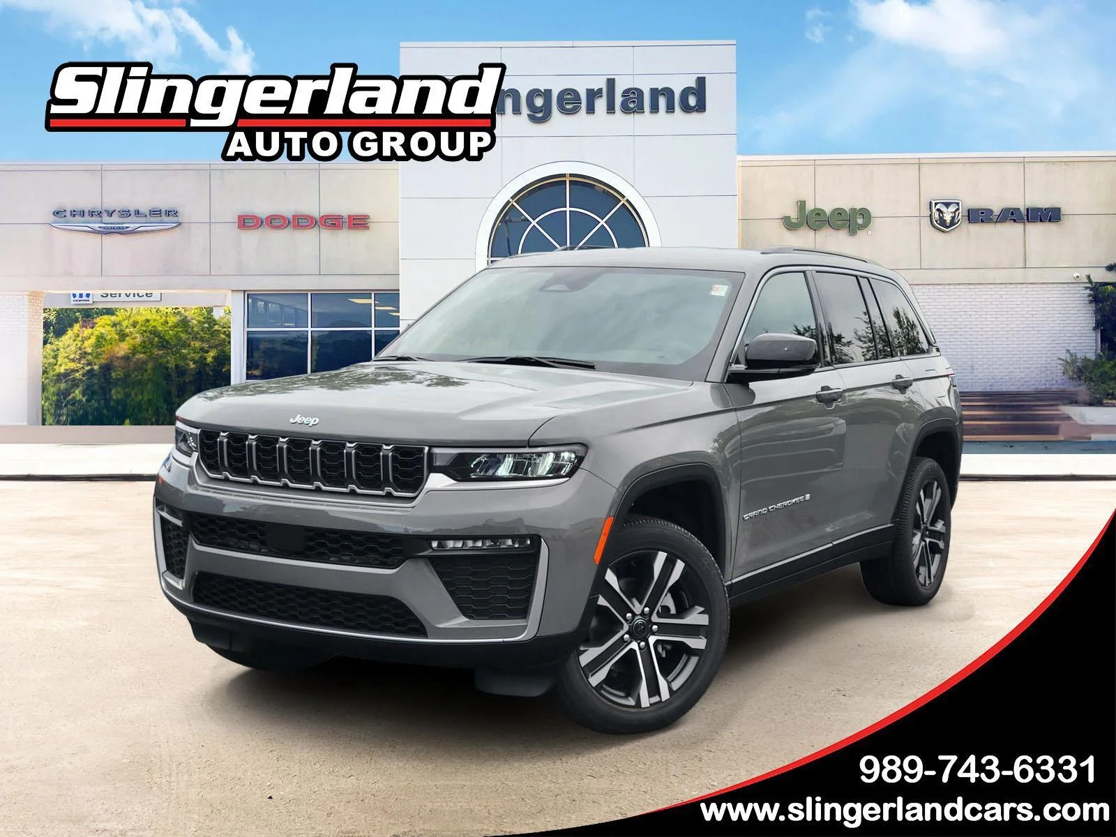 New 2027 Sting-Gray Clearcoat Jeep Limited image 1